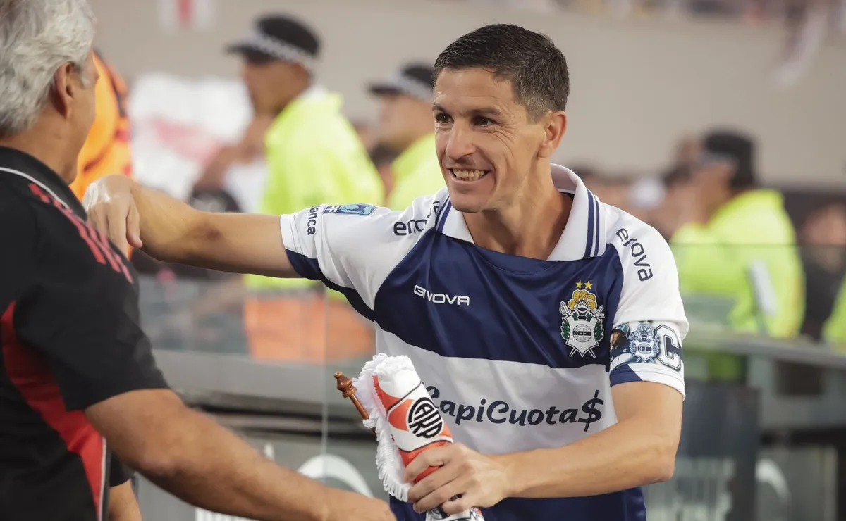 El ex River está de vuelta en el Monumental.