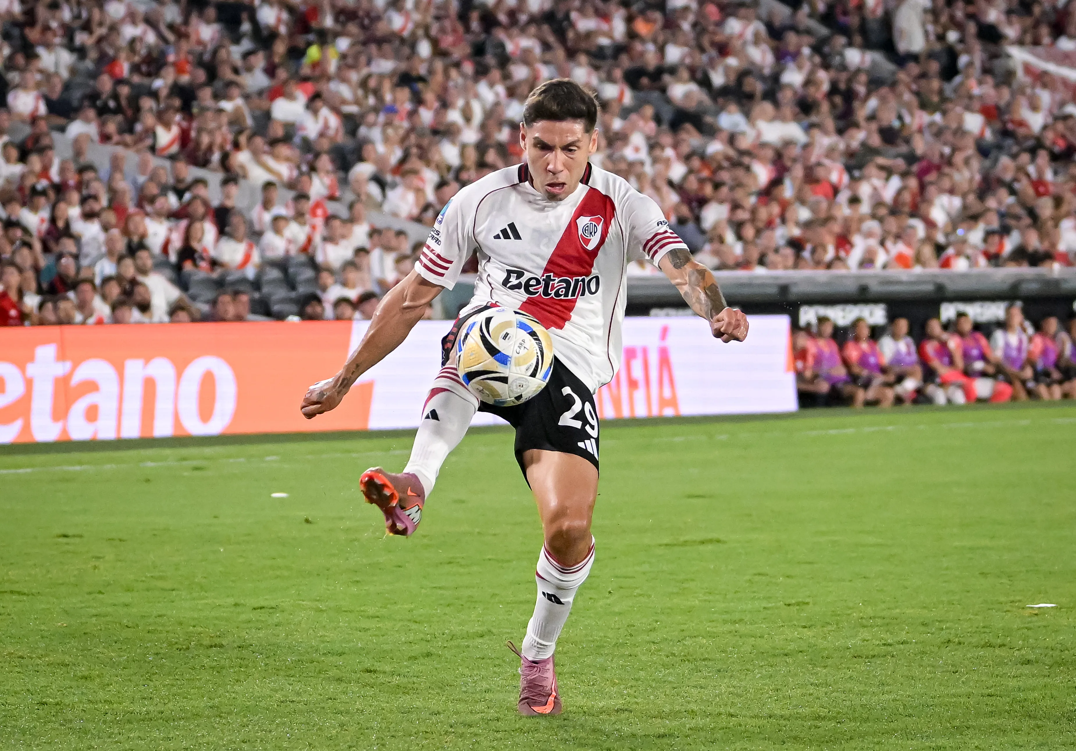 Montiel jugó 18 partidos esta temporada y convirtió cuatro goles. (Getty Images)