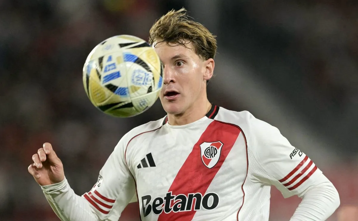 El delantero habló con la transmisión después del triunfo.