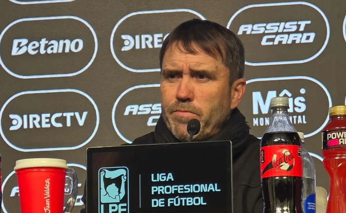 Coudet fue consultado sobre la "guardia alta" ante Rosario Central.