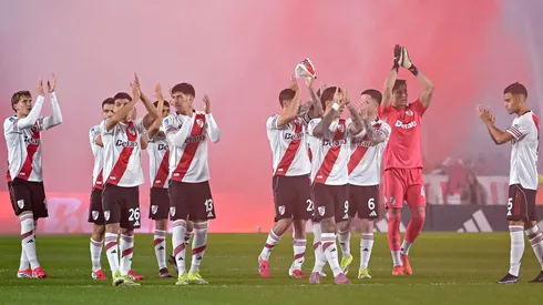 El Monumental ovacionó a dos jugadores.