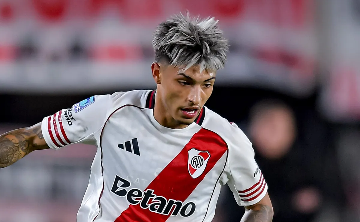 El gesto del plantel de River con Agustín Ruberto tras confirmarse la rotura de ligamentos