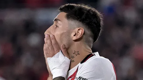 Montiel se lamenta tras errar su penal contra Rosario Central.