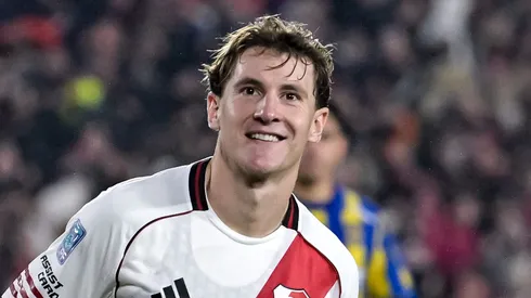 Colidio festeja su gol ante Central.
