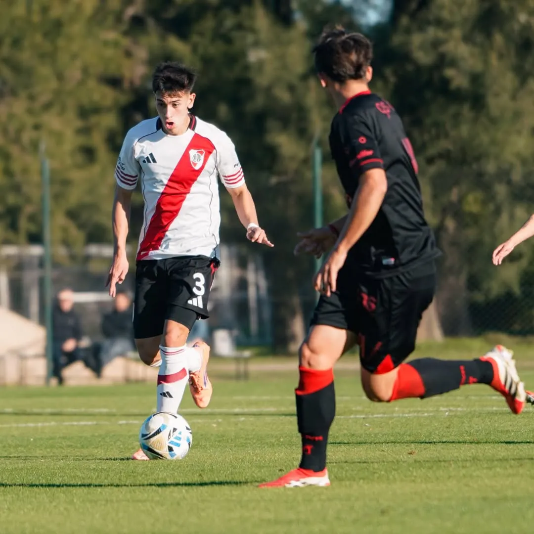 Lucero en acción durante un partido de la Reserva este año.