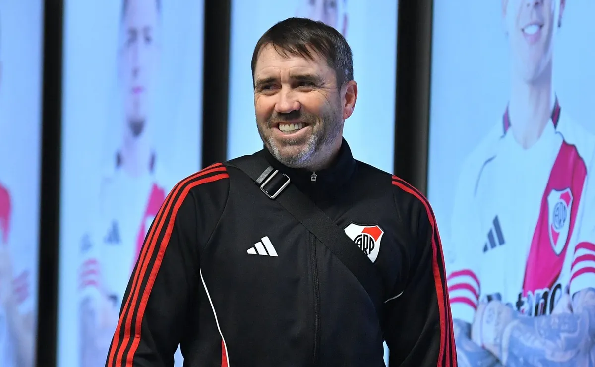 A días de la pretemporada de River, cuántos refuerzos quiere tener Coudet a disposición