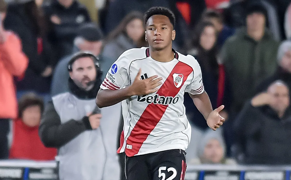El día atípico que vivió Jonathan Spiff tras hacer su debut en la Primera de River