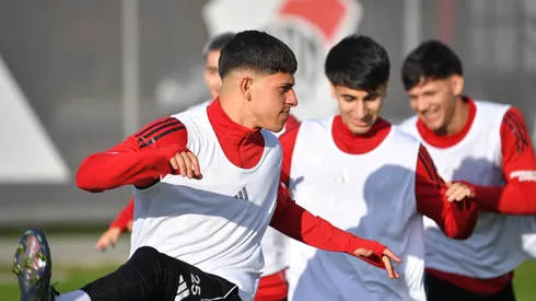 ¿Juegan contra Belgrano? Dos jugadores se entrenaron diferenciados y Coudet los espera