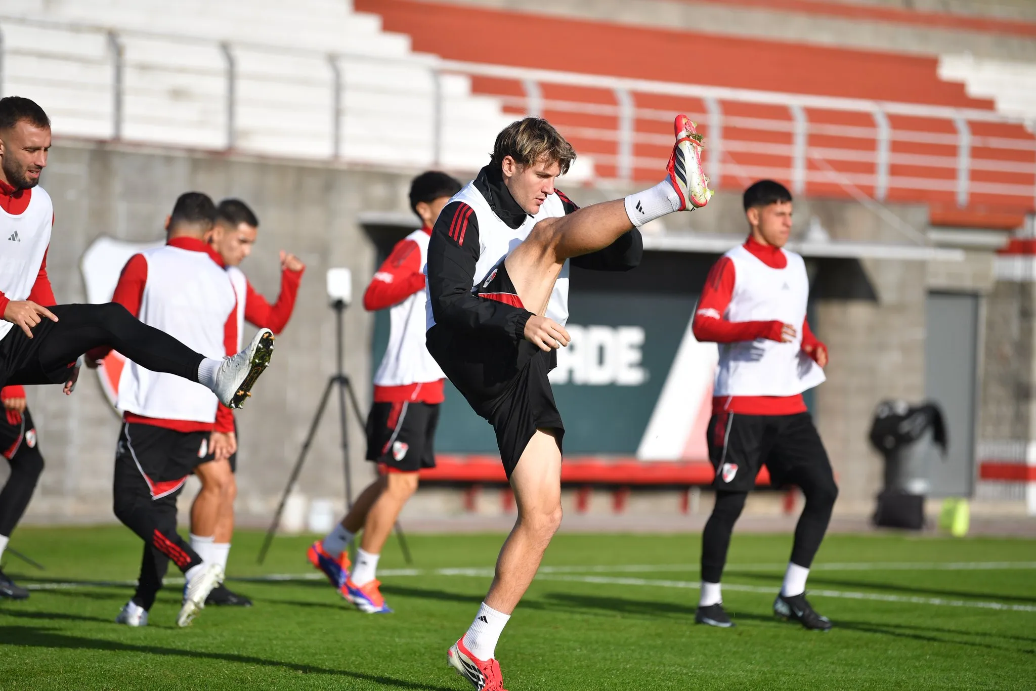 River se entrenó en Buenos Airez antes de viajar a Córdoba. (Prensa River)