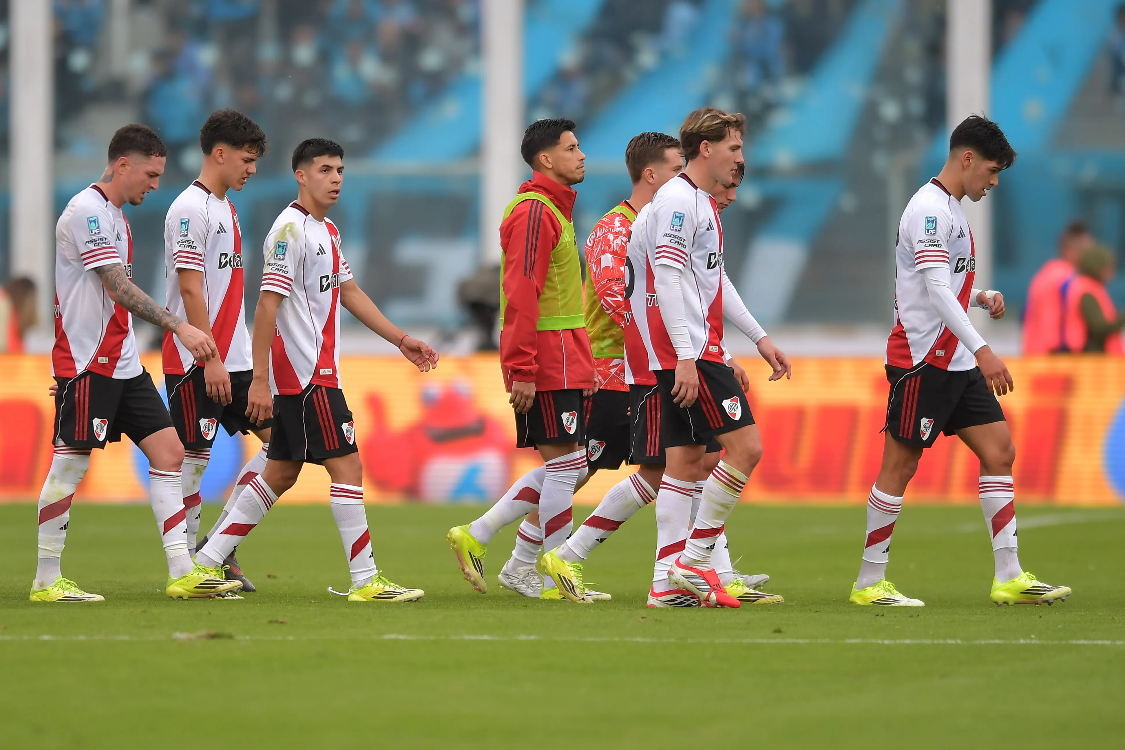 A River se le escapa una final en cinco minutos por falta de jerarquía y errores propios evitables. (Getty Images)