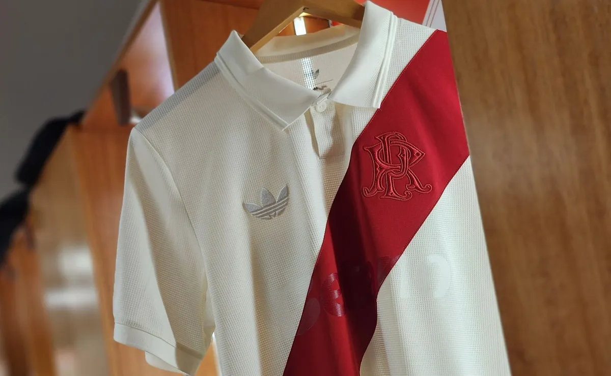 Cómo es el detalle de la nueva camiseta de River para hoy.