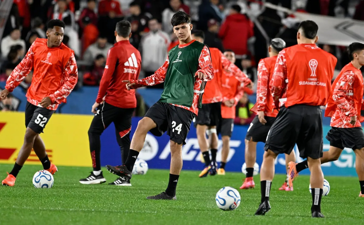 Fueron al banco, no entraron ante Blooming, ¿y dicen adiós?: los tres jugadores que se podrían haber despedido de River sin jugar