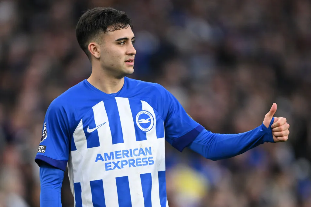 Buonanotte tiene dos años más de contrato en Brighton.