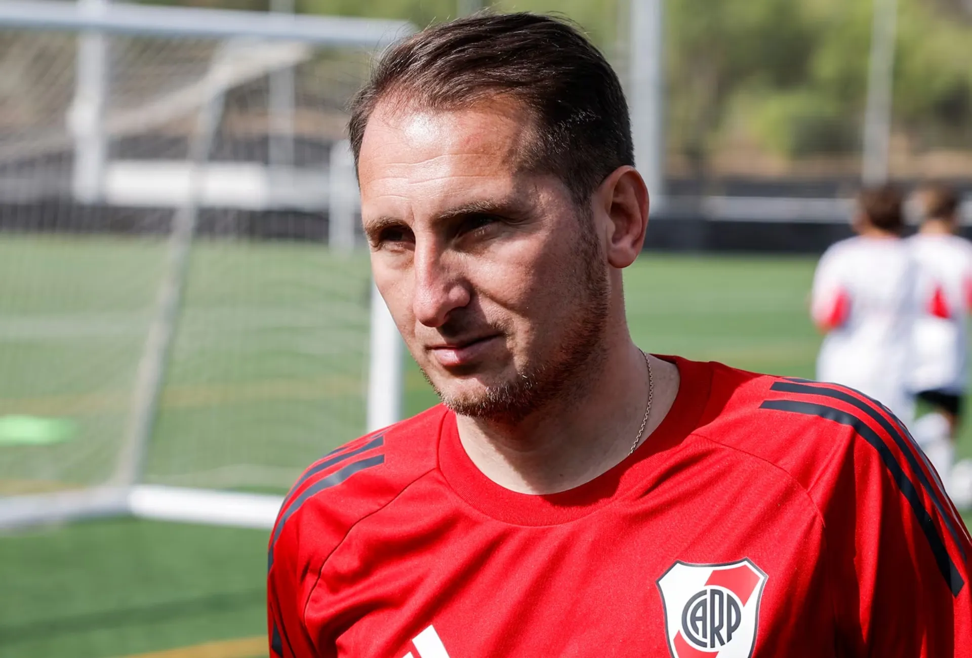 Darío Botinelli asumiría en reemplazo de La Rosa.