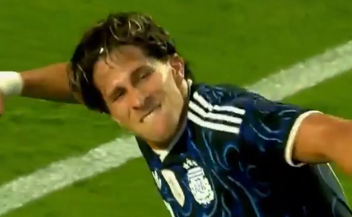 Simeone anotó su segundo gol en 12 partidos jugados con la Selección Argentina.