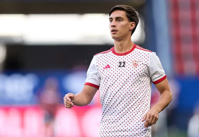Gattoni apenas jugó un partido entre enero y mayo del 2026 en su regreso a Sevilla. (Getty Images)