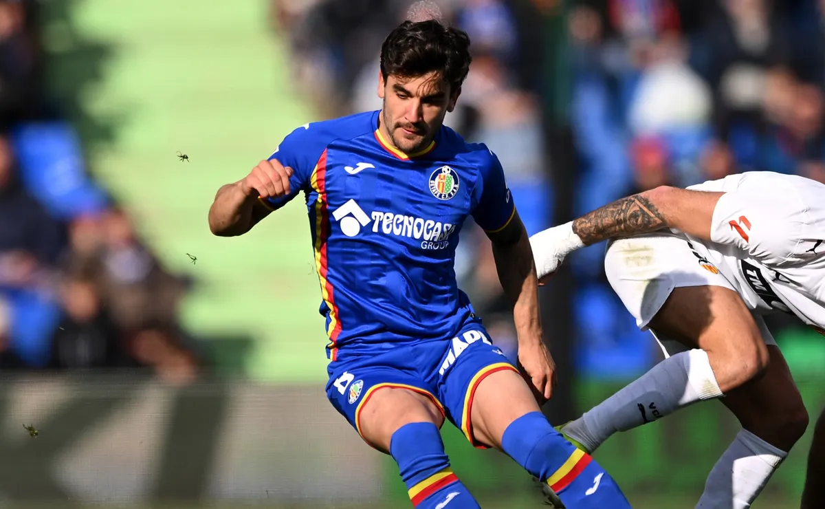 Coudet tiene a su segundo refuerzo: River cerró la llegada de Mauro Arambarri