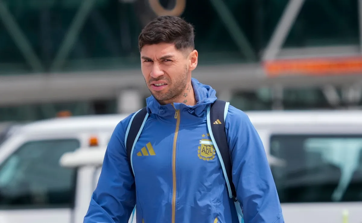 Gonzalo Montiel, con riesgos de perderse el Mundial.