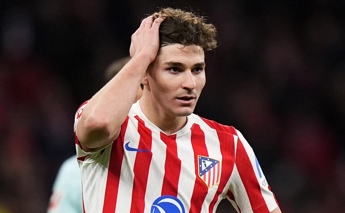 Atlético pide la cláusula por Julián Álvarez.