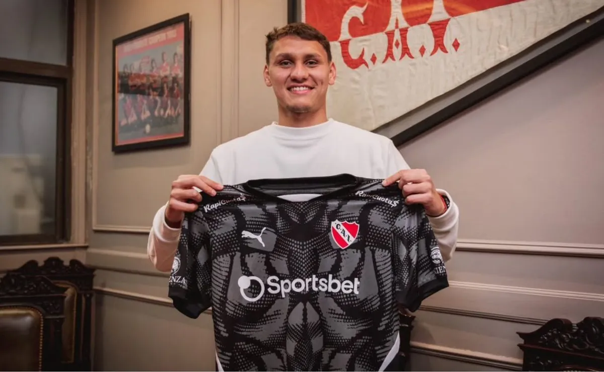 Lucas Lavagnino hará la pretemporada con la Primera de Independiente