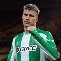 River se ilusiona con cerrar a Deossa y enviaron una oferta formal a Betis