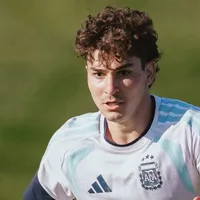 Por qué Julián Álvarez no será titular hoy ante Argelia en el Mundial