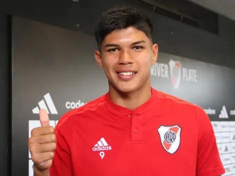Alexis González, otro que rescinde su préstamo y vuelve a River