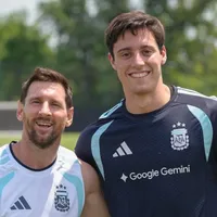Antes de su vuelta a River: la foto viral de Santiago Beltrán con Lionel Messi