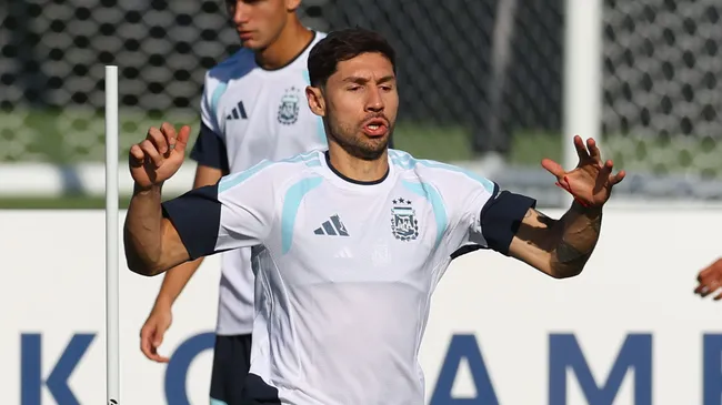 Montiel llegaría para integrar el banco de suplentes de Argentina vs. Austria.