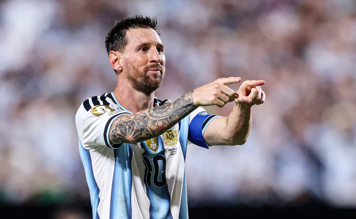 Lionel Messi cumple 39 años. En su sexto Mundial de la FIFA lleva marcados 5 goles en dos partidos con los que se convirtió en el máximo anotador en la historia de la Copa del Mundo.