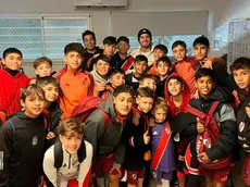 Franco Mastantuono volvió a River, estuvo en la pensión y tuvo un lindo gesto con los juveniles