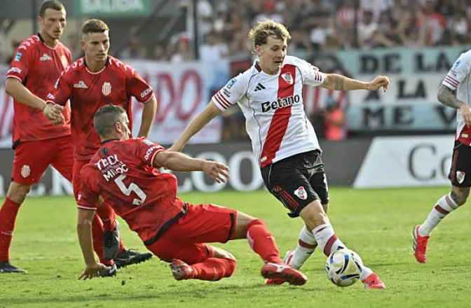 River debutará contra Barracas Central el sábado 25 de julio a las 19:15 horas en el Monumental. (Getty Images)