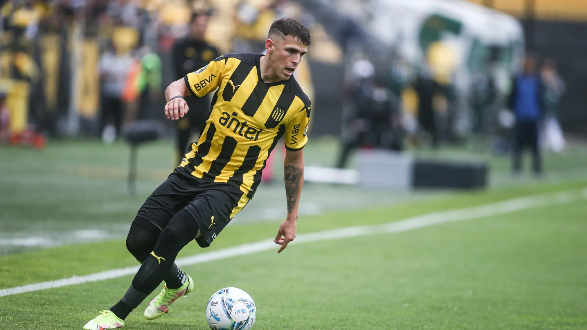 Giovanni González sabe lo que es jugar la Copa Libertadores: disputó 21 partidos.