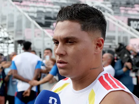 Juanfer, molesto por la pregunta, volvió a hablar de su futuro en River: "No cambió nada"