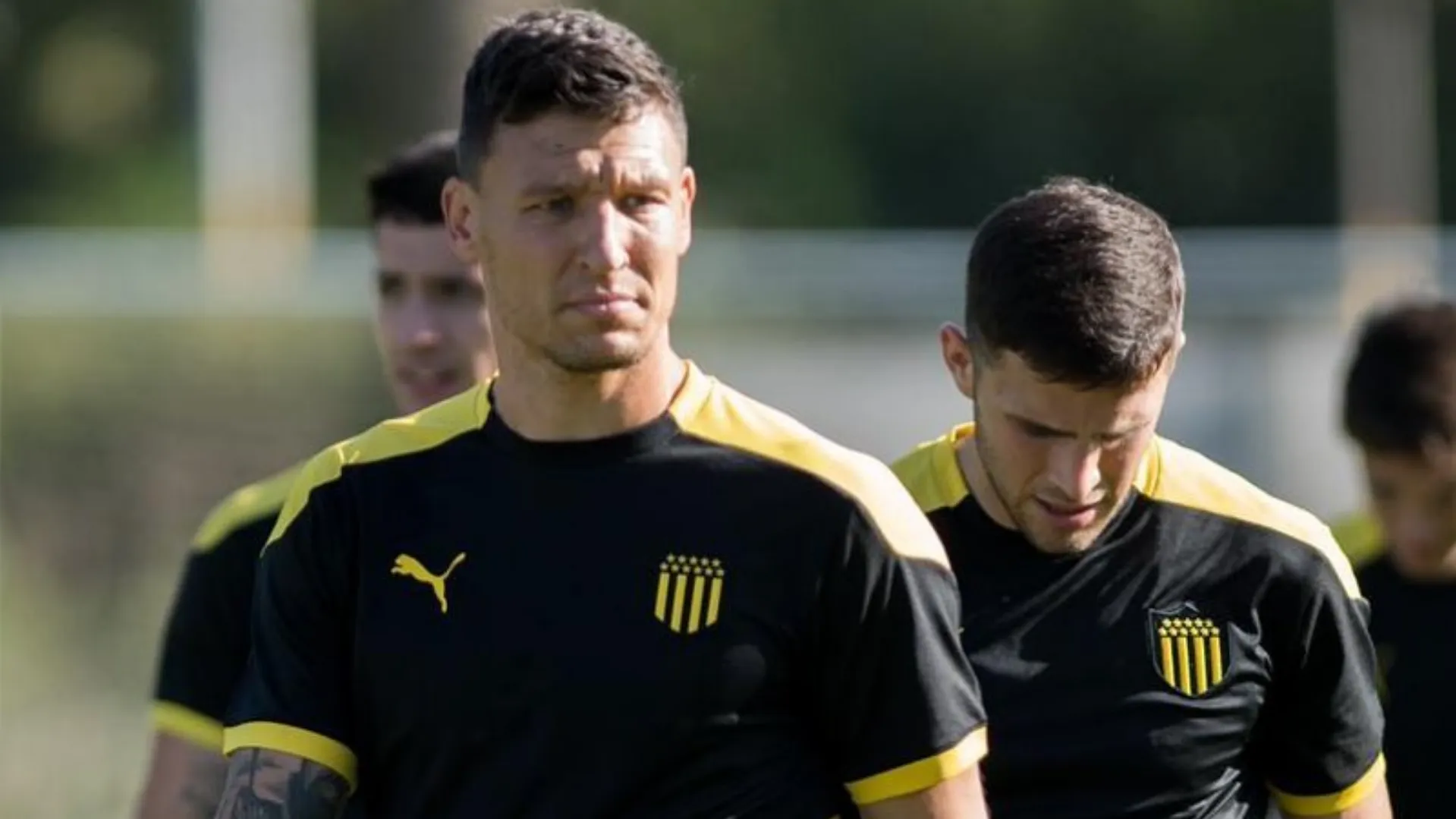 Musto y González en Peñarol.