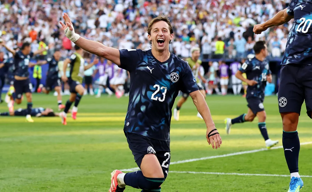 Galarza Fonda y Paraguay hicieron historia en el Mundial.