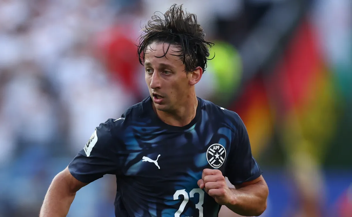 El paraguayo la rompió toda contra Alemania.