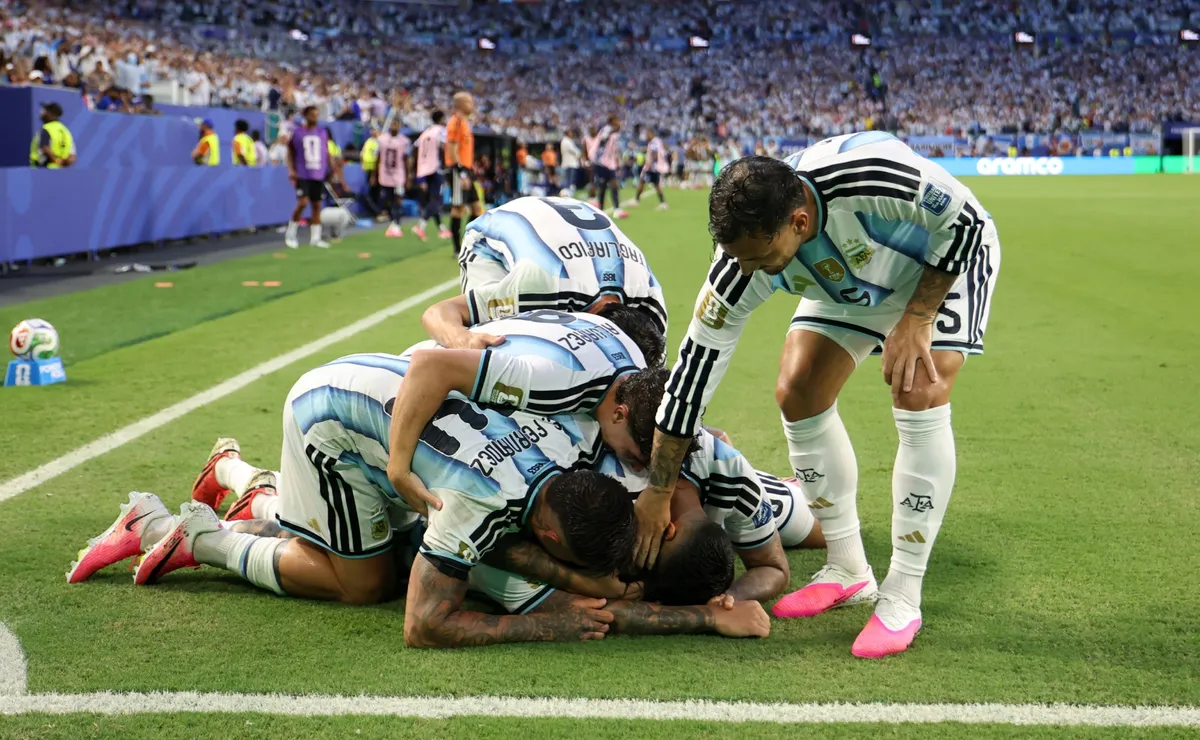 Argentina eliminó a Cabo Verde y pasó a octavos.