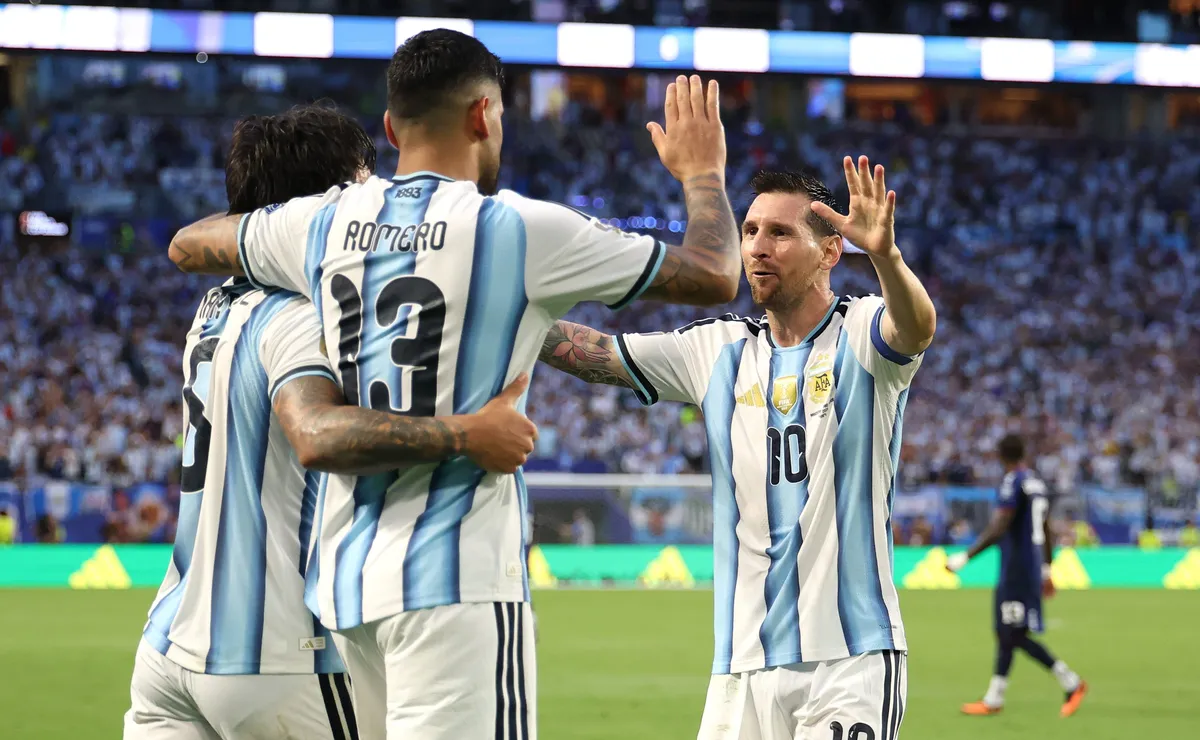 El Cuti marcó el 3-2 parcial para Argentina en Miami.