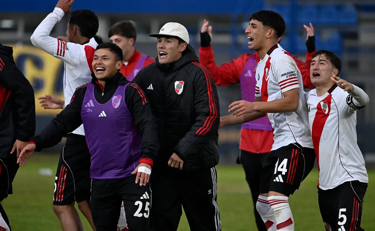 El festejo de los pibes de River tras eliminar a Boca.