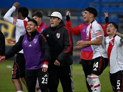 El festejo con cargada de River tras eliminar a Boca y meterse en la final: "Un minuto de silencio"
