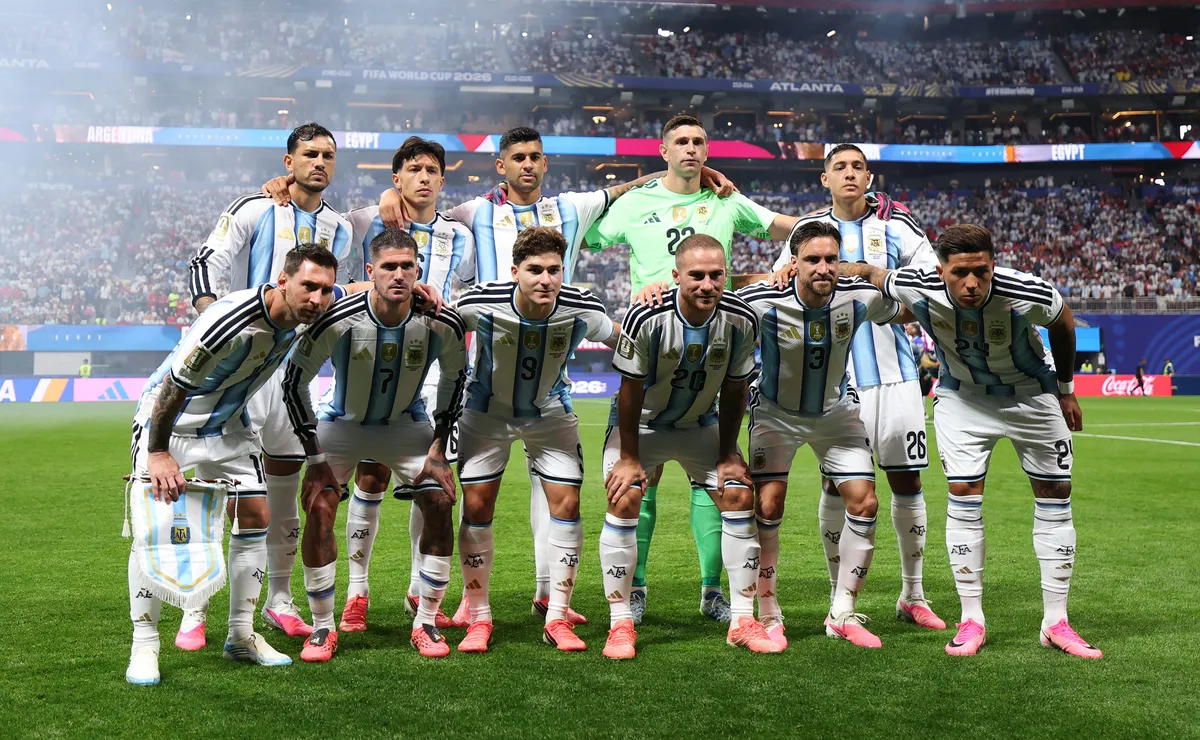 Los once de Argentina que enfrentaron a Egipto. Foto: Getty.