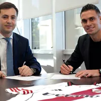 Rafael Santos Borré firmó contrato y tuvo su primer entrenamiento en River