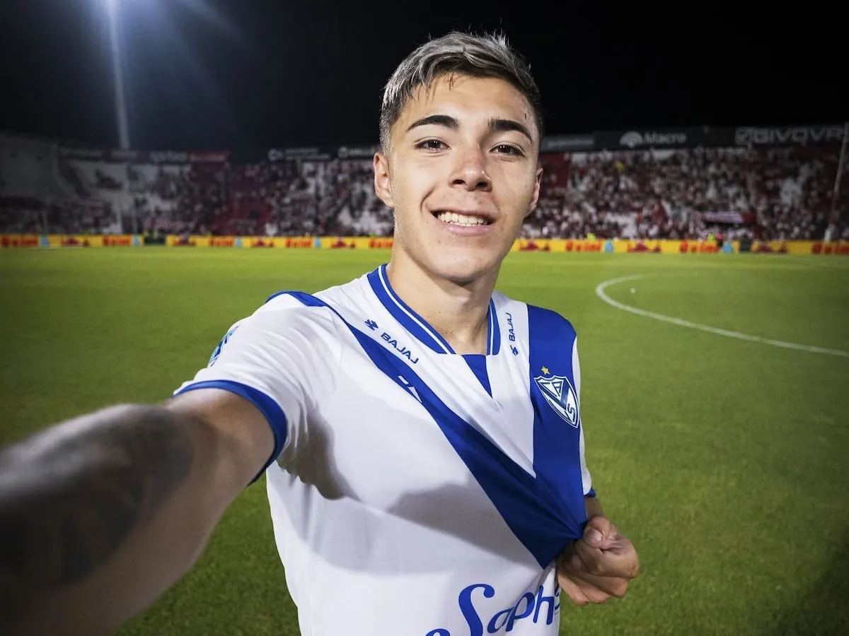 Andrada la rompió en la Reserva de Vélez y rápidamente saltó a Primera.