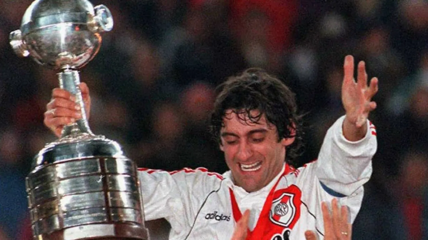 Francescoli, figura del River campeón de América en 1996.