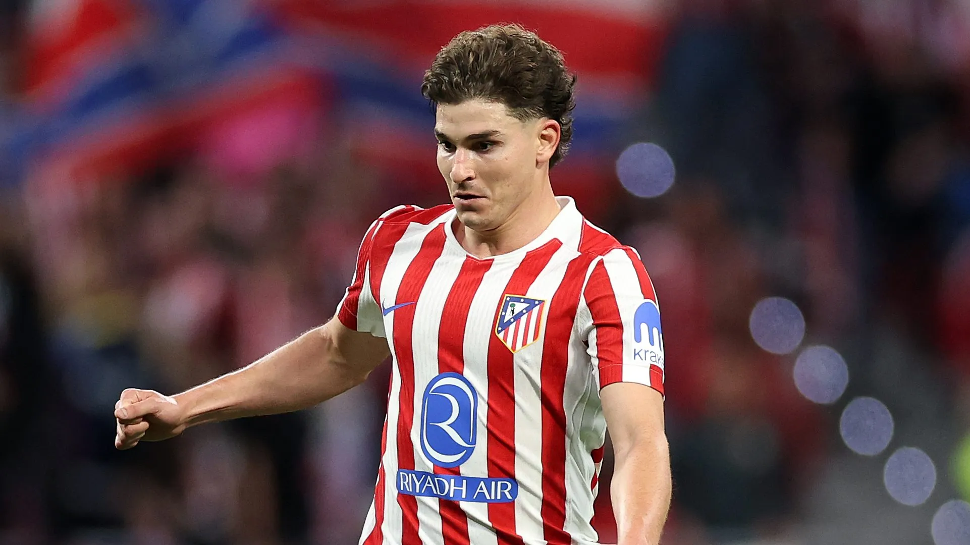 Atlético de Madrid afirmó que solo se desprenderá de Julián Álvarez por la cláusula de rescisión de 500 millones de euros.