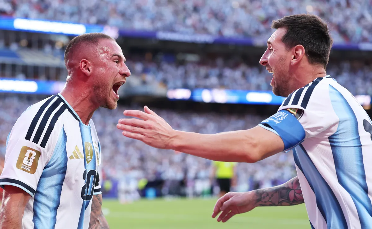 Alexis puso el 1 a 0 para Argentina.