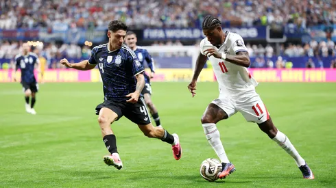 Partidazo de Montiel ante Inglaterra.
