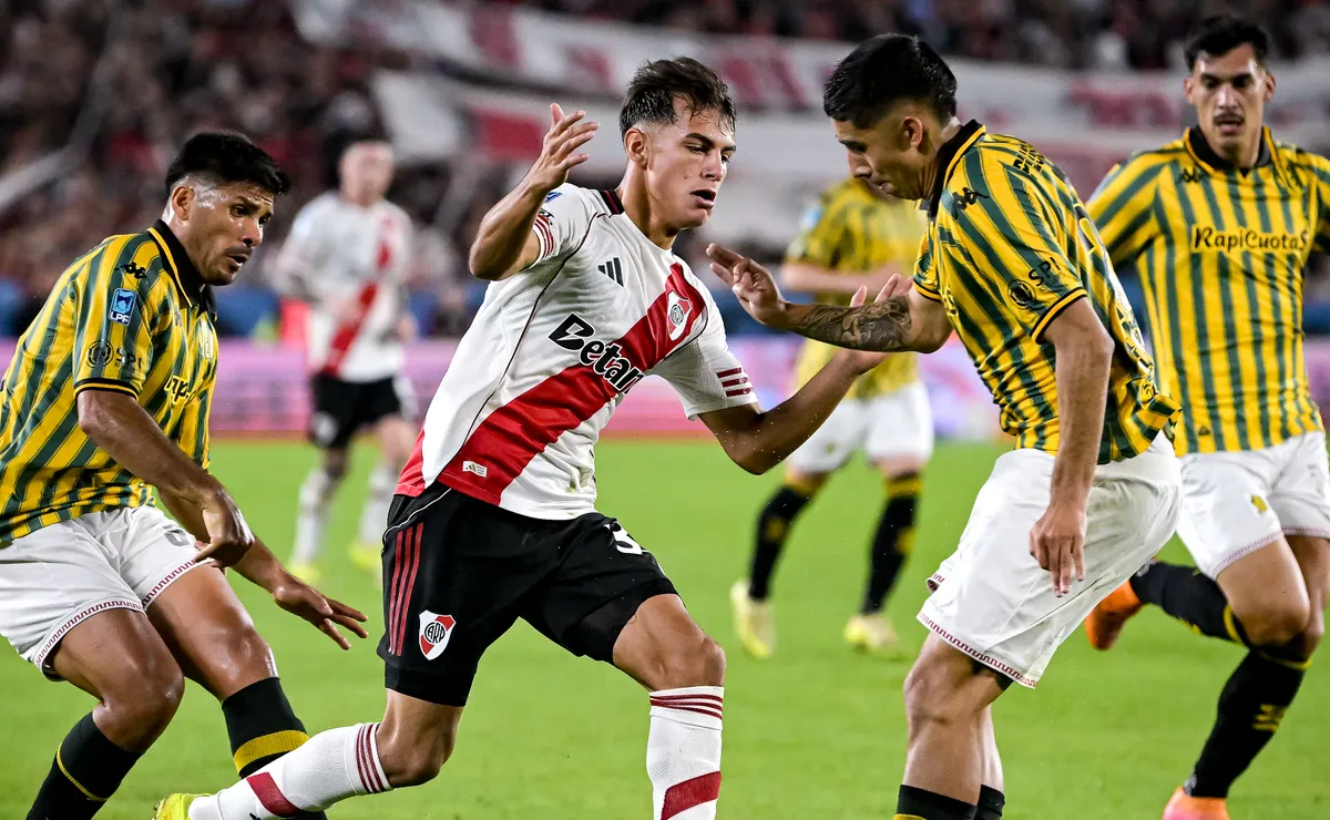 River y Aldosivi se medirán este viernes en Salta.