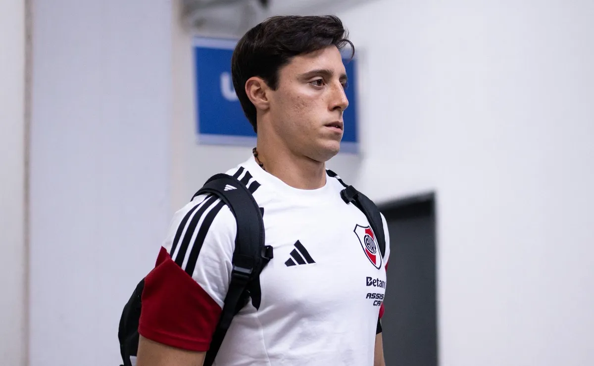 River negocia la renovación de Santiago Beltrán.
